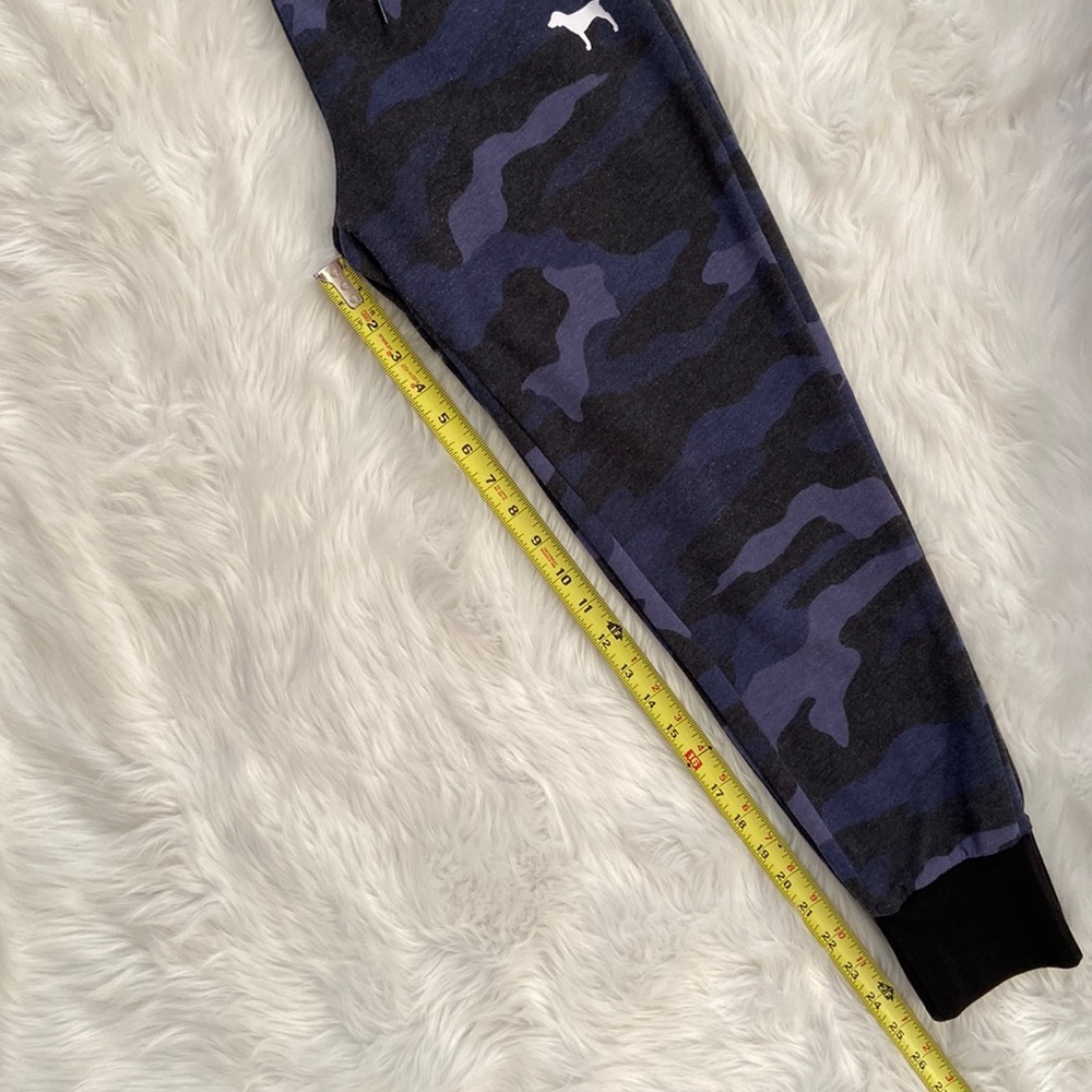PINK high-waisted Blue Camo Joggers - Picture 6 of 14